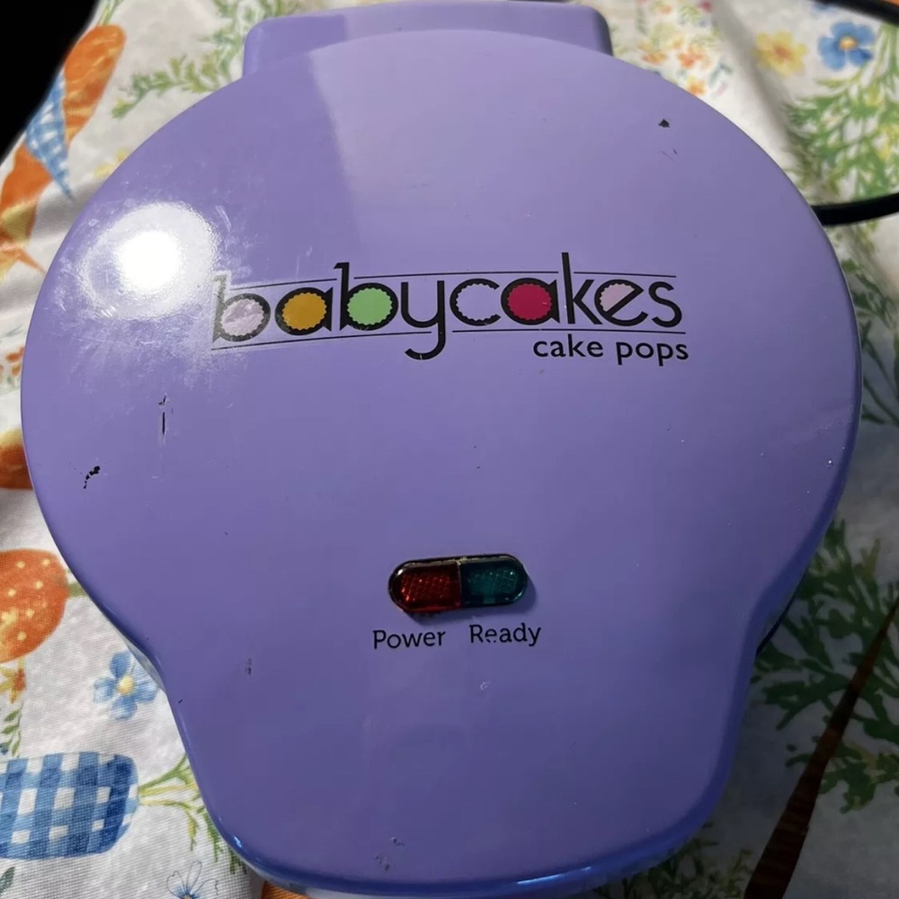 Purple Cake Pop Maker